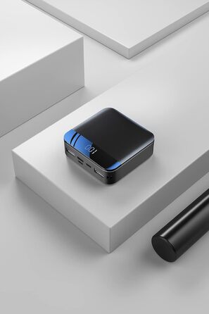 Найменший і найлегший зовнішній акумулятор USB-C ємністю 10 000 мАг, ультракомпактний, високошвидкісна технологія заряджання, портативний зарядний пристрій для iPhone, Samsung Galaxy і багато іншого (чорний)