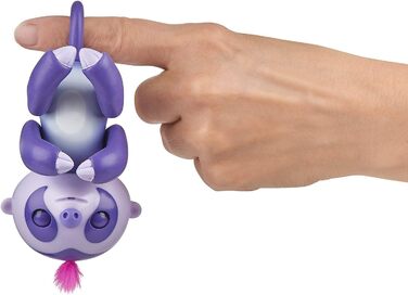 Інтерактивна іграшка Fingerlings лінивець фіолетовий Мардж 3752, реагує на звуки, рухи та дотики