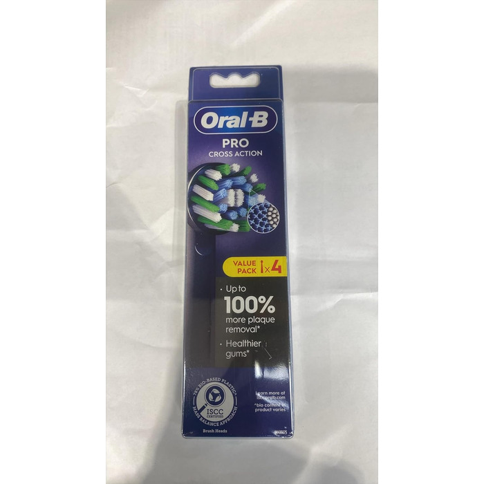 Насадки для електричних зубних щіток Oral-B Pro Cross Action, X-подібна форма та кутова щетина для більш глибокого видалення нальоту, 4 шт. насадки для зубних щіток, чорна чорна 4 шт. (1 упаковка)