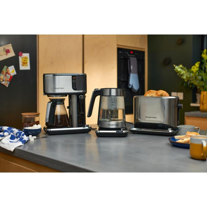 Кавоварка Russell Hobbs Barista регулювання міцності заварювання, функція холодного заварювання, піноутворювач молока Attentiv - Цифрова сенсорна панель управління (програмований таймер) Крапельна кавоварка 26230-56