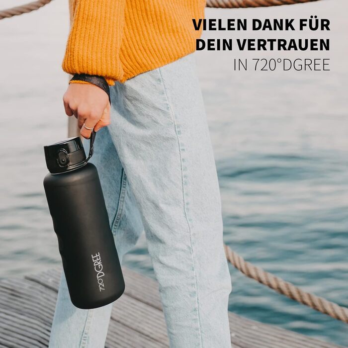 Пляшка для води 720DGREE 1л Sport 'uberBottle softTouch Sieb - Без BPA - Пляшка для води для універу, роботи, фітнесу, велосипеда, активного відпочинку, роботи - спортивна пляшка з тритану - легка, ударостійка, багаторазова (2000 мл, 20 троянд - рожевий С