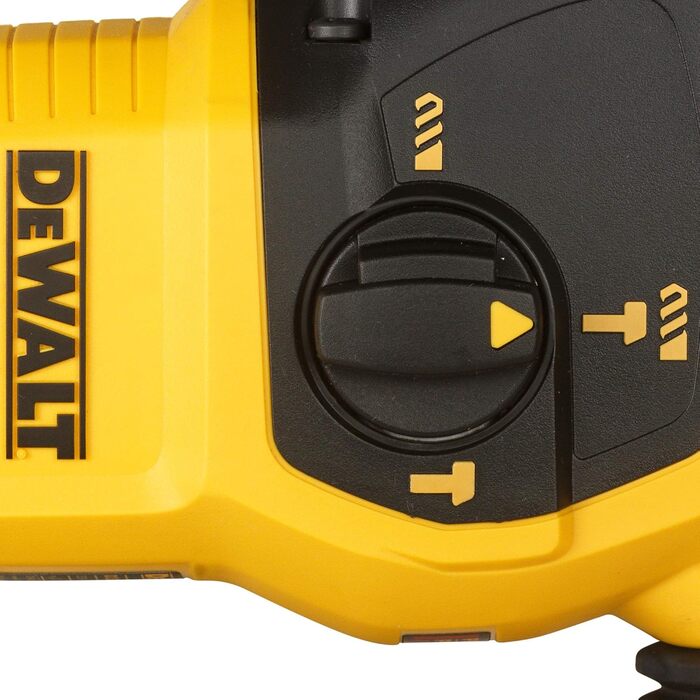 Комбінований перфоратор DEWALT SDS-plus 30 мм 950 Вт