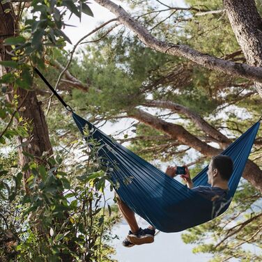 Туристичний кемпінг-гамак NATUREFUN 275 x 140 см преміум-класу максимальна вантажопідйомність до  300 кг дихаючий, швидковисихаючий з парашутного нейлону з 2 карабінами