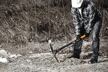 Поперечна мотика Fiskars IsoCore L для грубих робіт на твердих, кам'янистих ґрунтах, довжина 91 см, вага 3,4 кг, чорна/помаранчева, 1020166