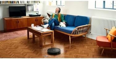 Робот iRobot Roomba Combo Essential для пилососа та швабри (Y0110), потужний пилосос та миття, 3 рівні всмоктування, точкове прибирання, керування за допомогою програми, кнопок або голосу, чорний