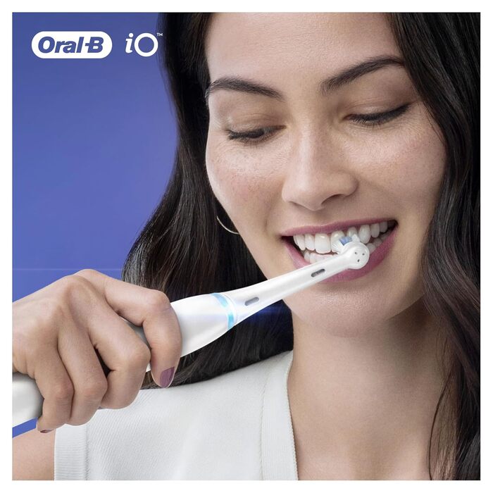 Щітки для чищення Oral-B iO Ultimate для електричної зубної щітки, 4 шт. и, Ultimate Tooth Cleaning з технологією iO, Насадка для зубних щіток Oral-B ука (1 упаковка)