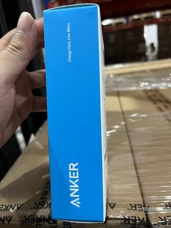 Зовнішній акумулятор Anker PowerCore 5000mAh Компактний зарядний пристрій для мобільних телефонів з Power IQ, сумісний з iPhone XS Max/XR/XS/X/8/8 Plus, iPad, Galaxy та іншими (чорний)