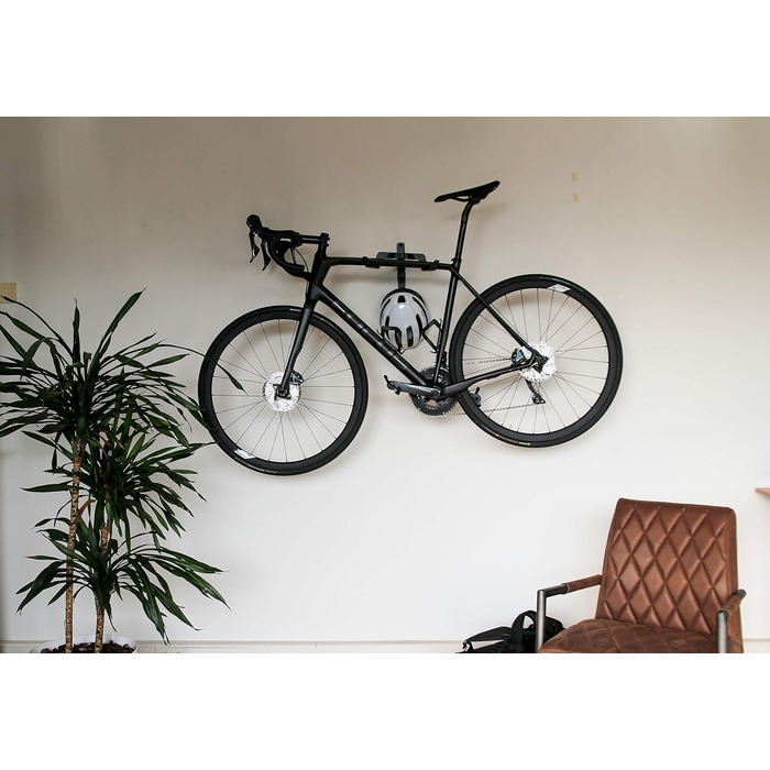 Настінні гачки BBB CyclingWallMount для велосипедівНастінний кронштейн з гачком для зберігання велосипеда Максимальна ширина керма 70см. Максимальне навантаження 20 кг